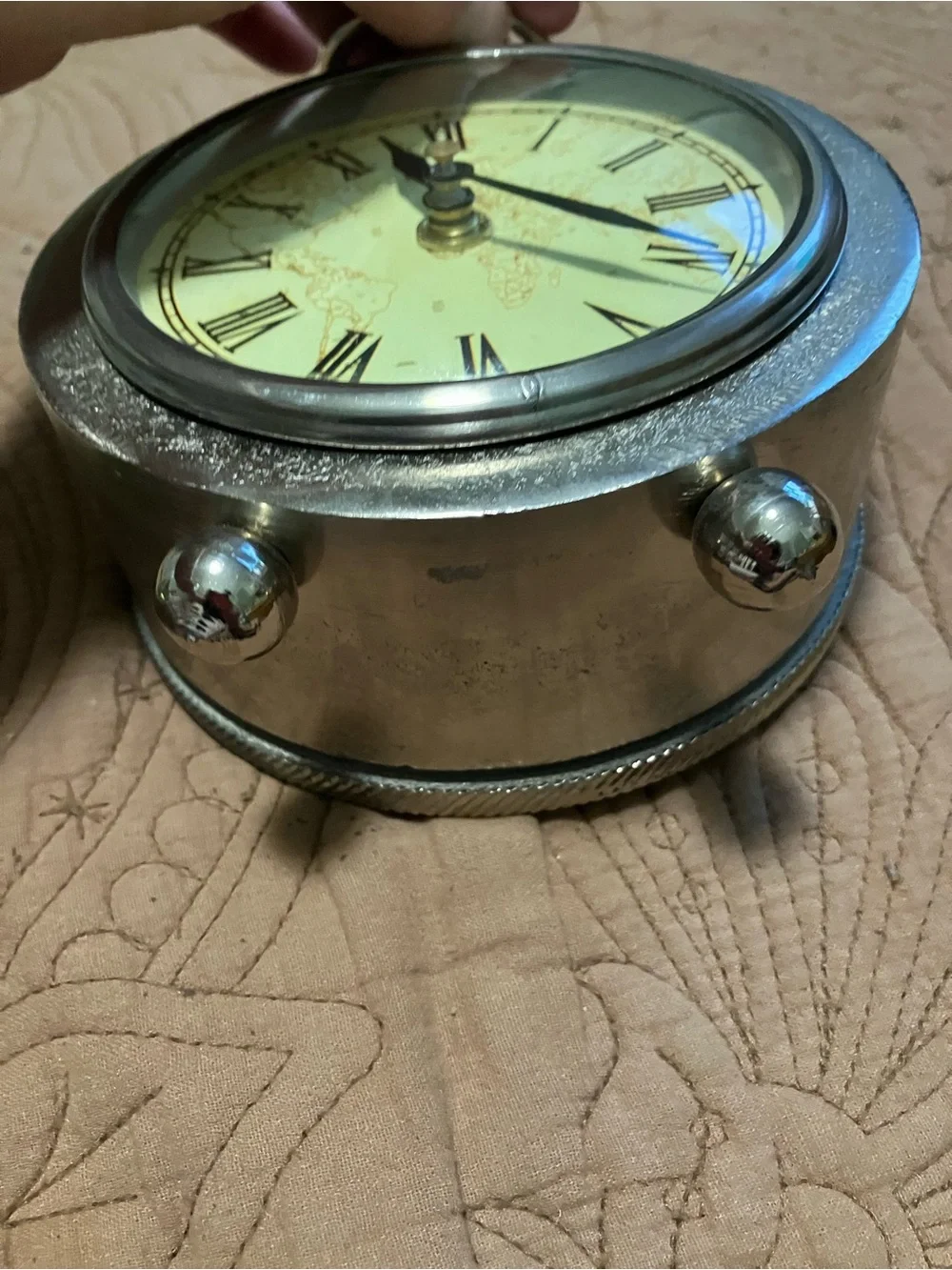 Vintage-Style Passport To India Desk Clock